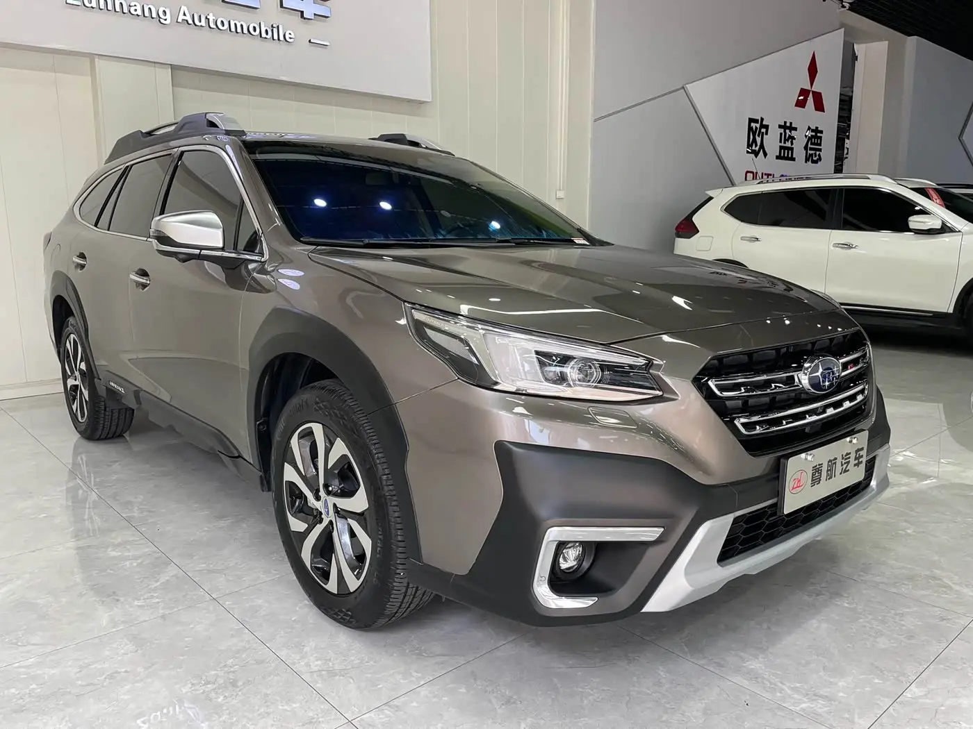 Subaru Outback 2021 — Photo 10/20