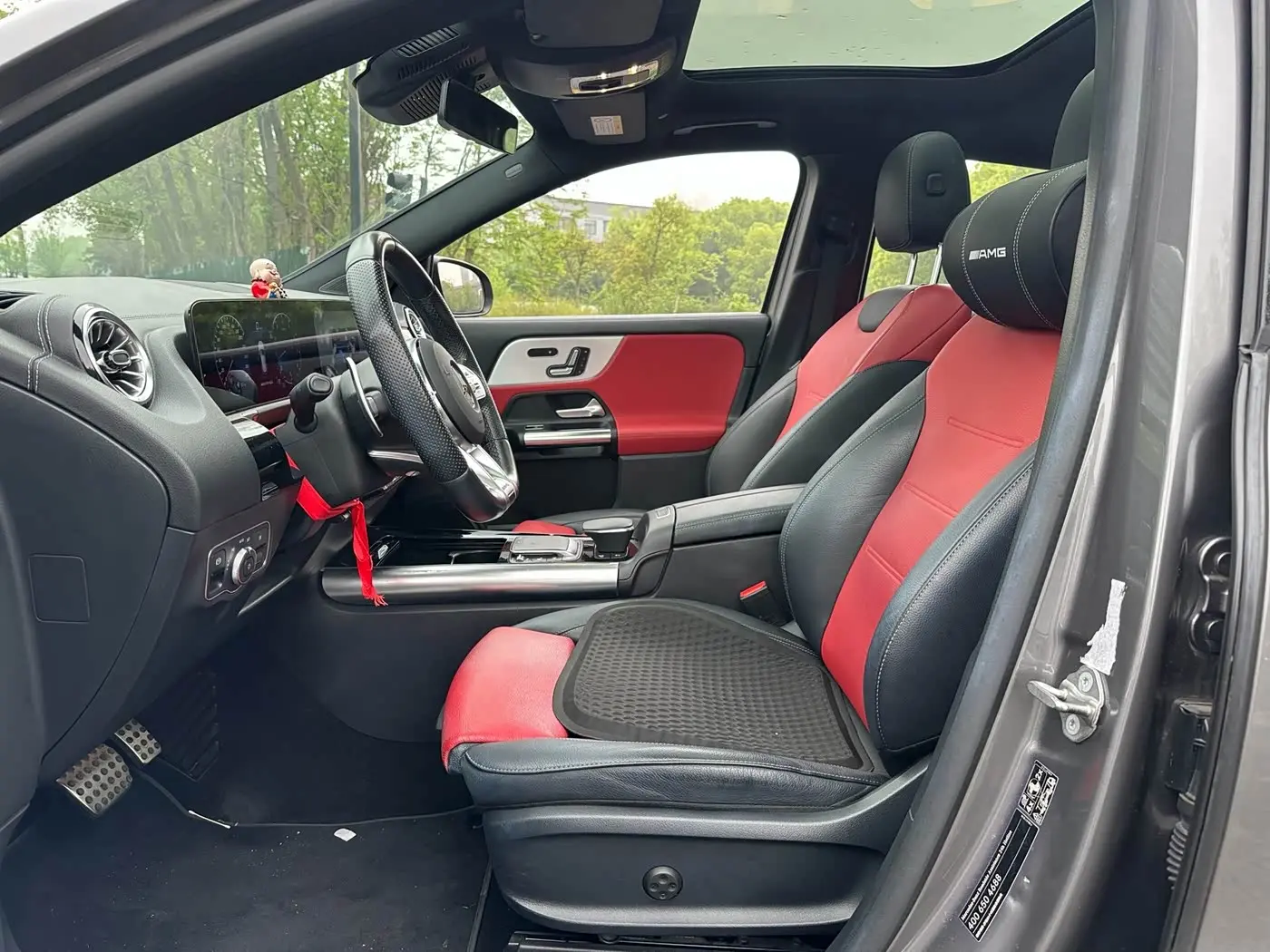 Mercedes-Benz GLA AMG 2021 — Фото 8/19