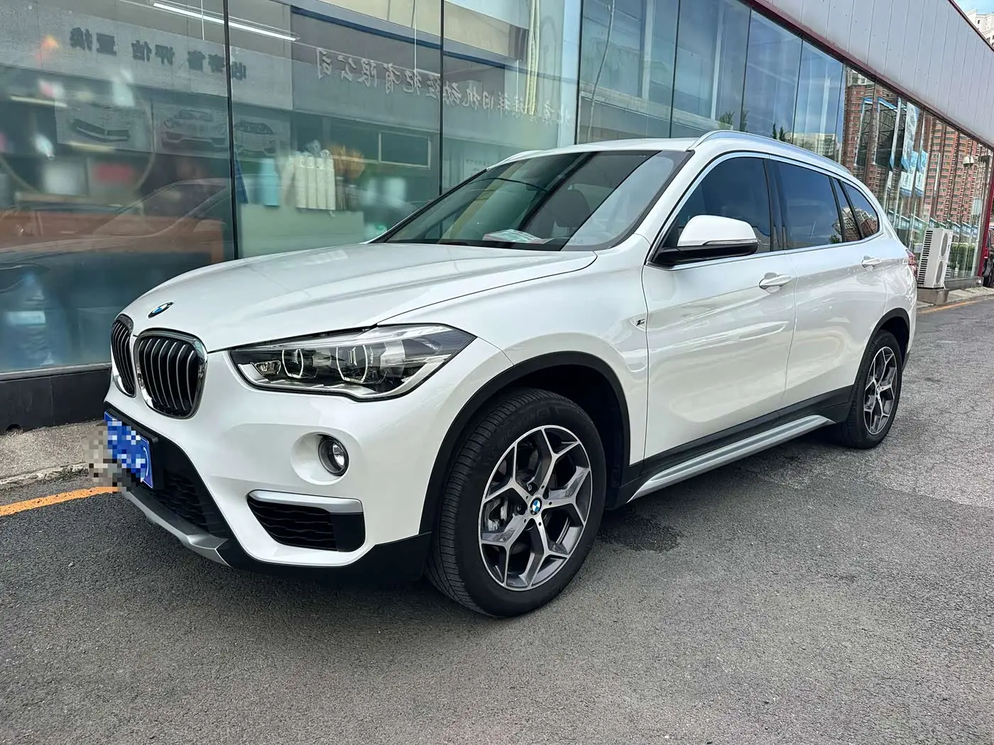 BMW X1 2019 — Фото 1/14