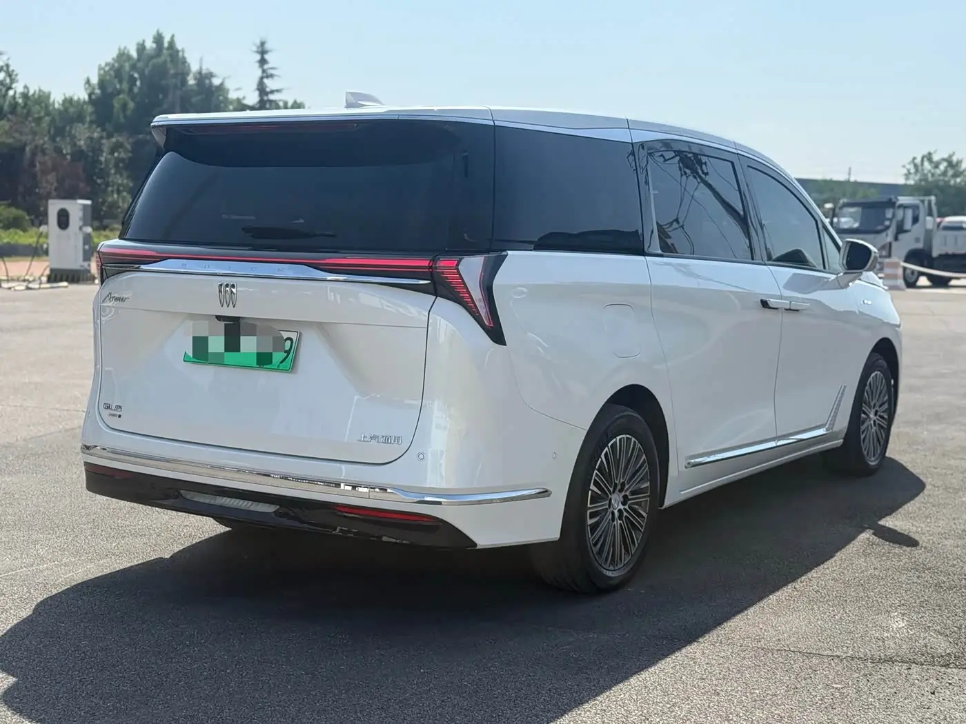 Buick GL8 New Energy 2024 — Şəkil 7/9