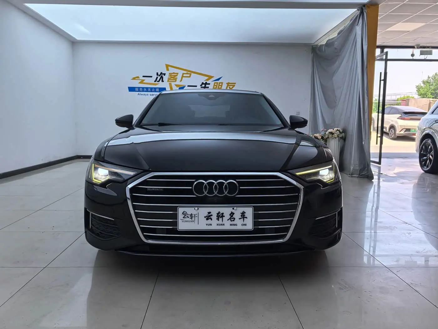 Audi A6L 2020 — Şəkil 2/19