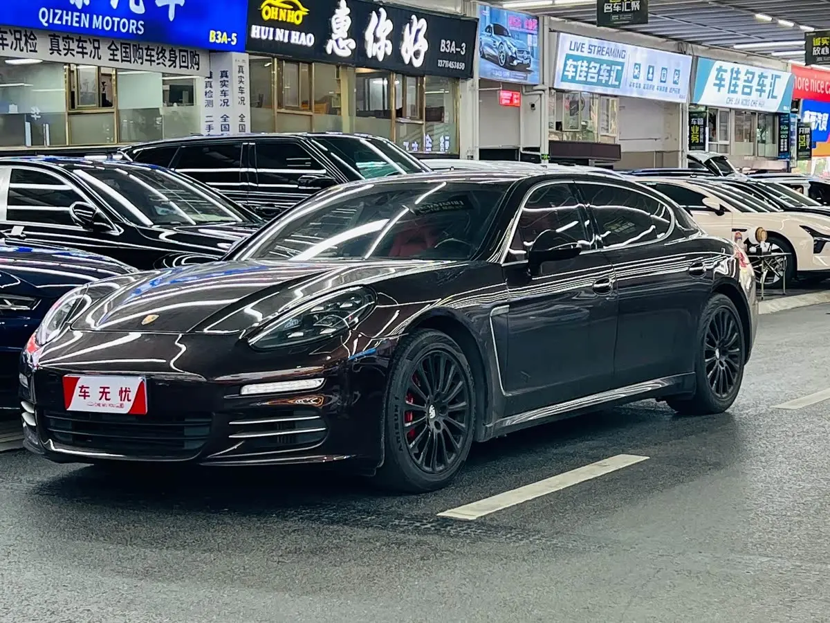 Porsche Panamera 2015 — Фото 1/17