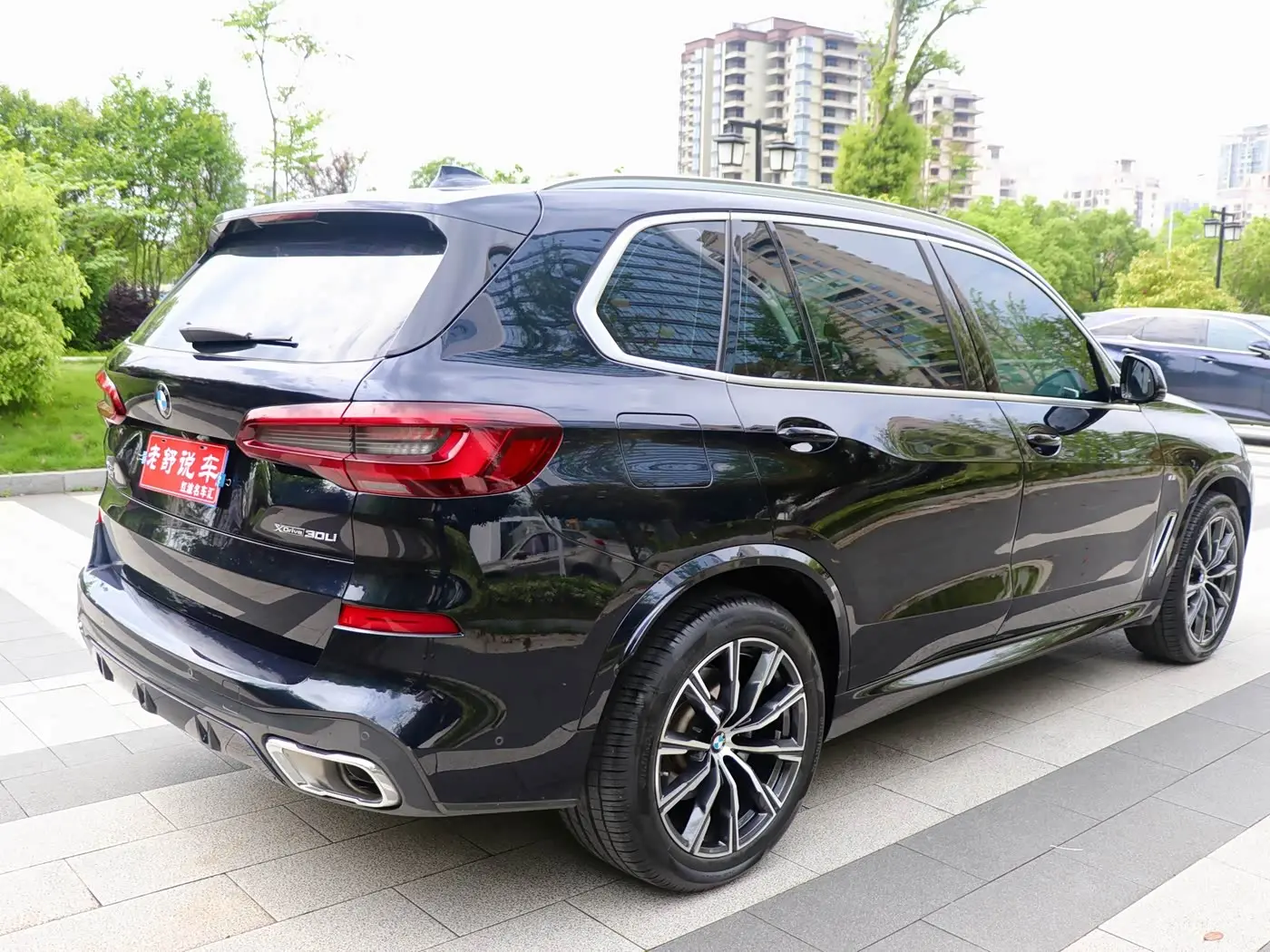BMW X5 2023 — Фото 6/15