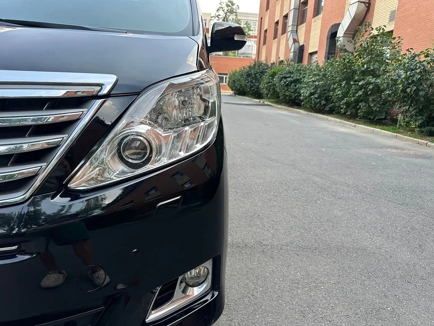 Toyota Alphard 2014 — Photo 9/20