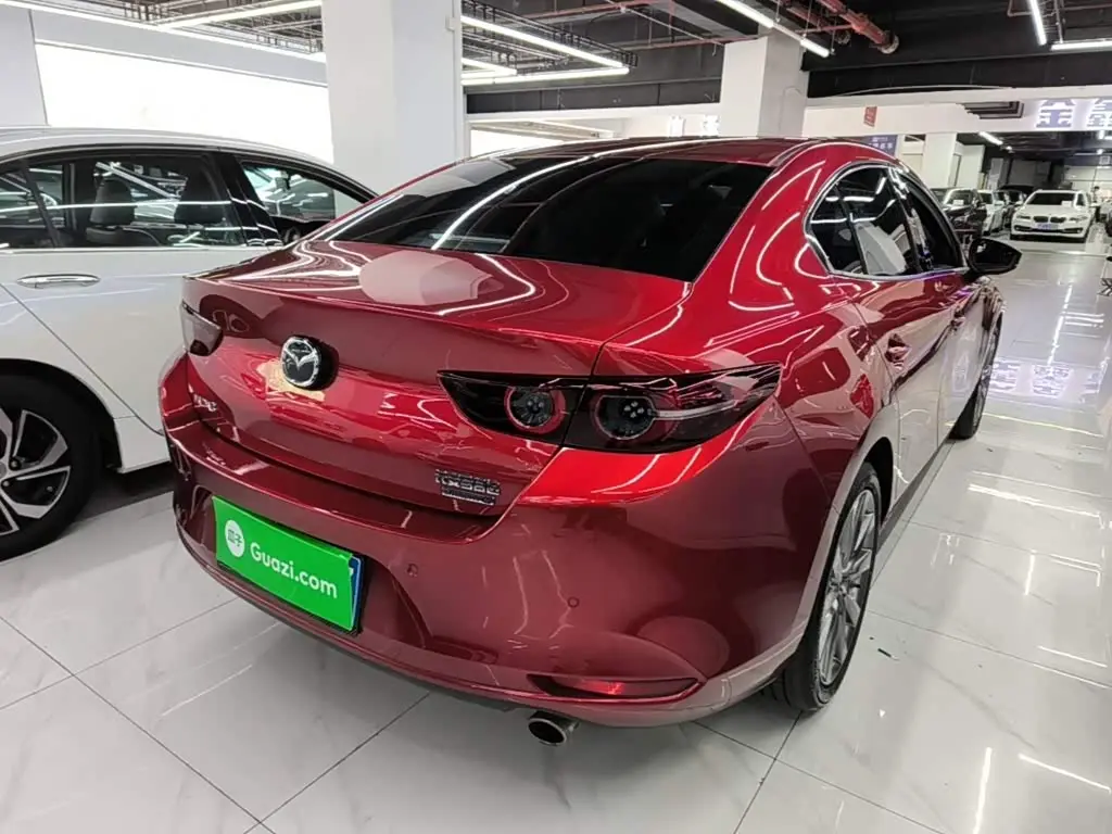 Mazda Mazda3 Axela 2023 — Photo 5/20