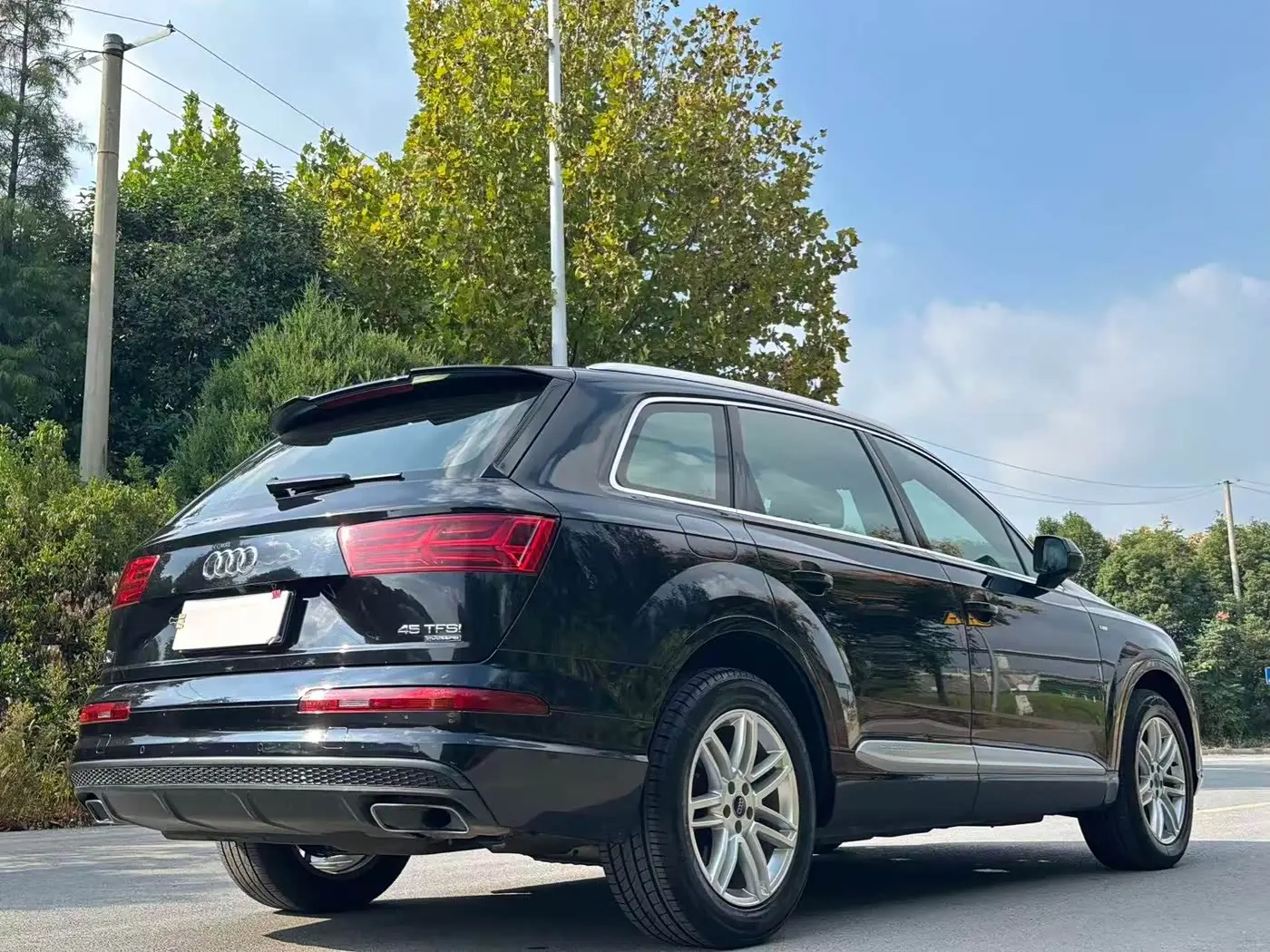 Audi Q7 2019 — Фото 6/15