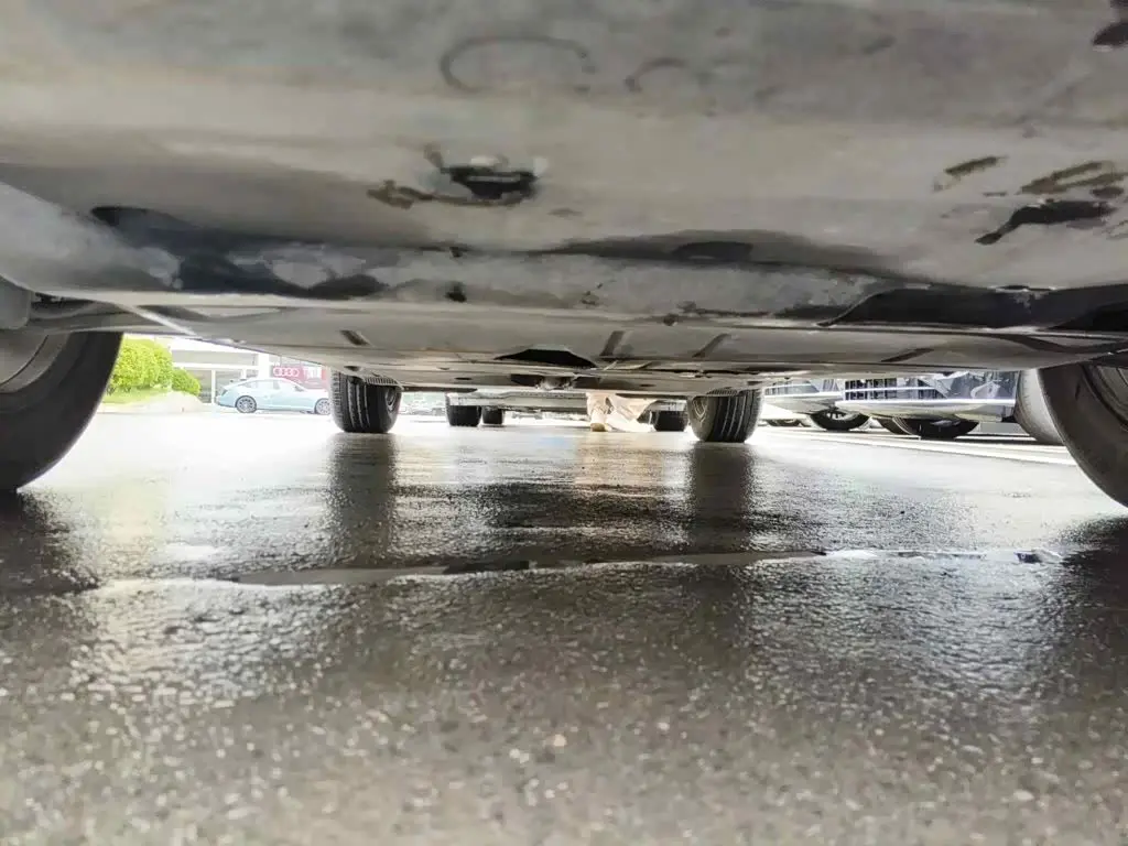 Volkswagen Tiguan L PHEV 2024 — Photo 10/13