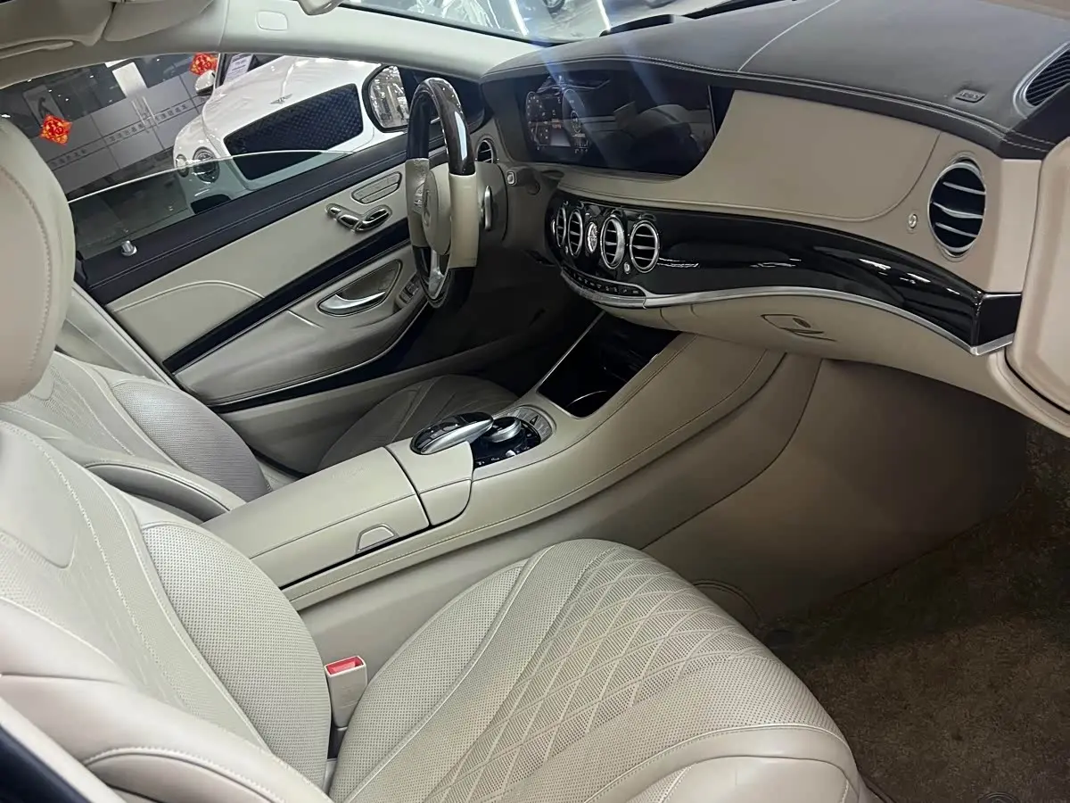 Mercedes-Benz Maybach S-Class 2018 — Фото 9/12