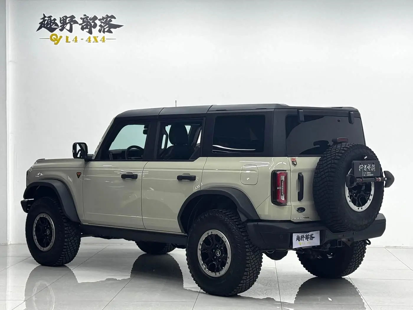 Ford Bronco 2025 — Фото 13/15