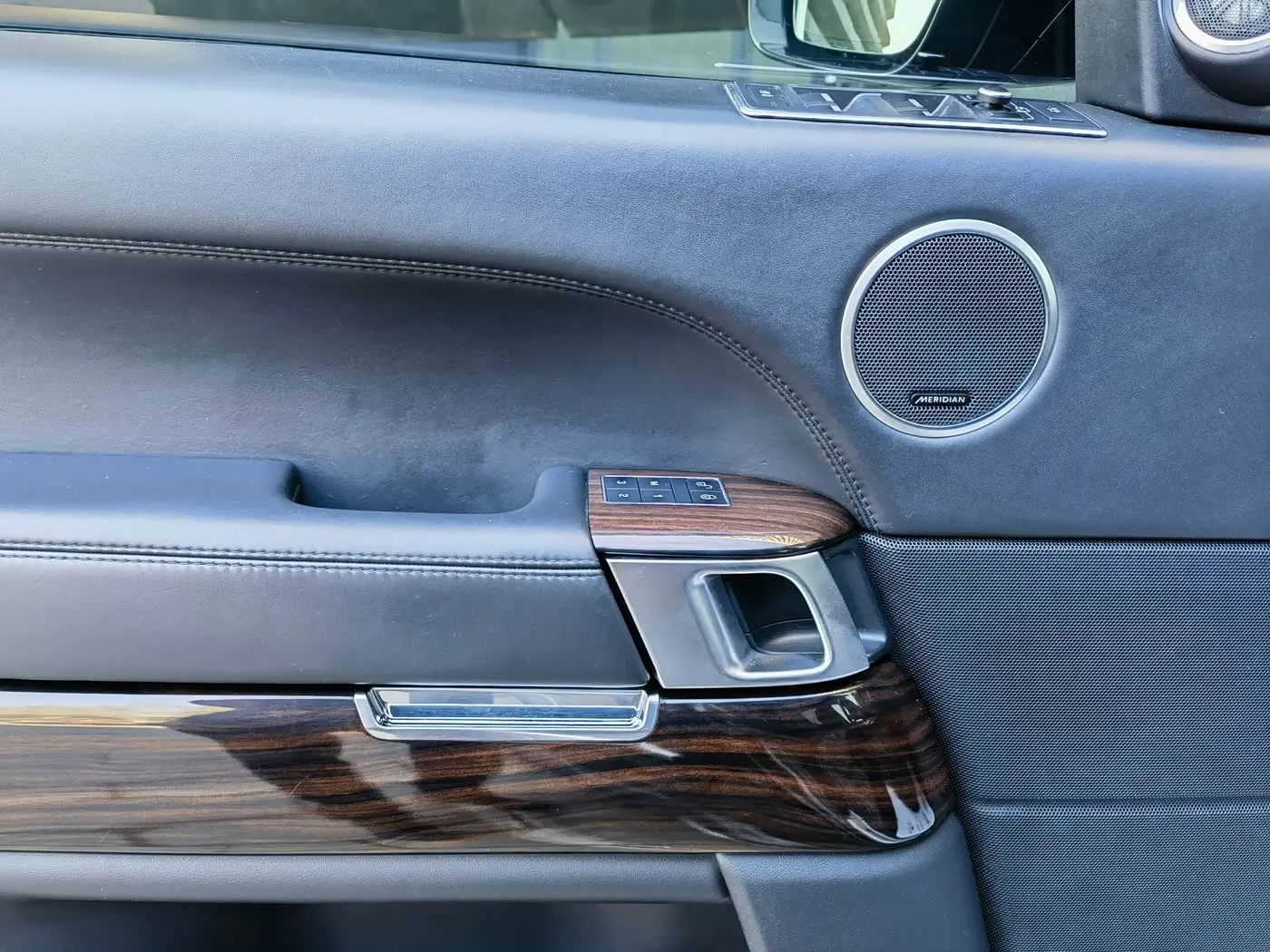 Land Rover Range Rover 2016 — Şəkil 9/15