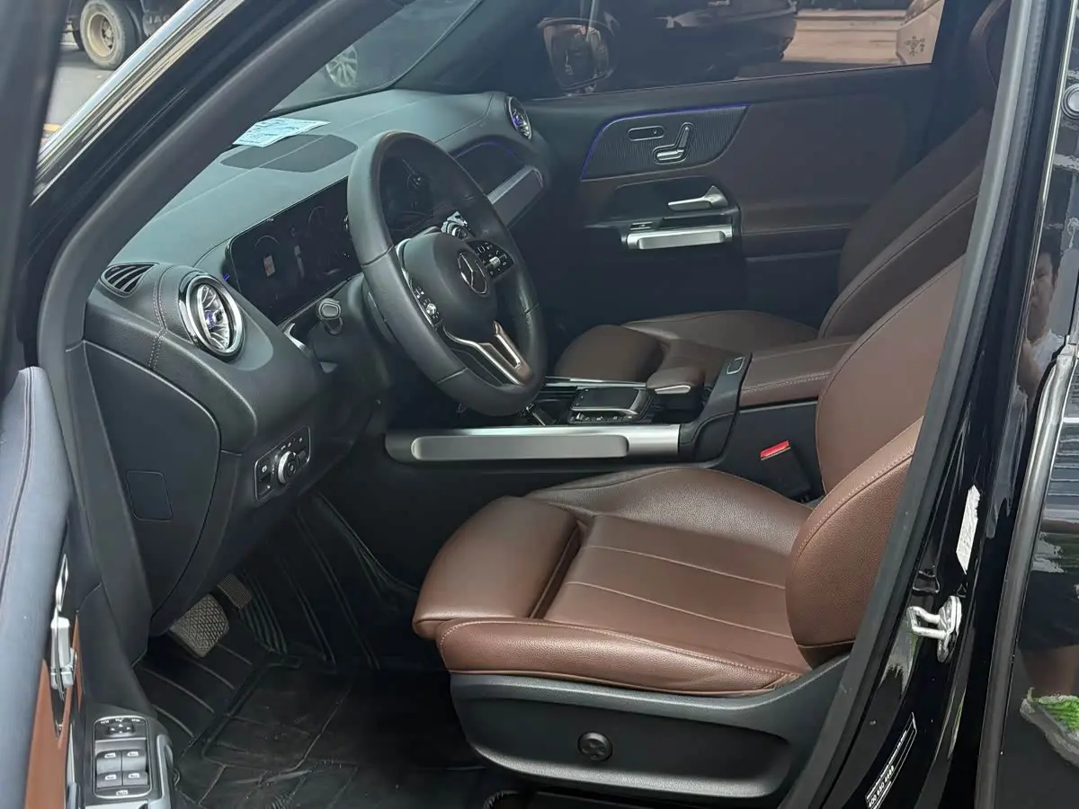 Mercedes-Benz GLB 2020 — Фото 3/9