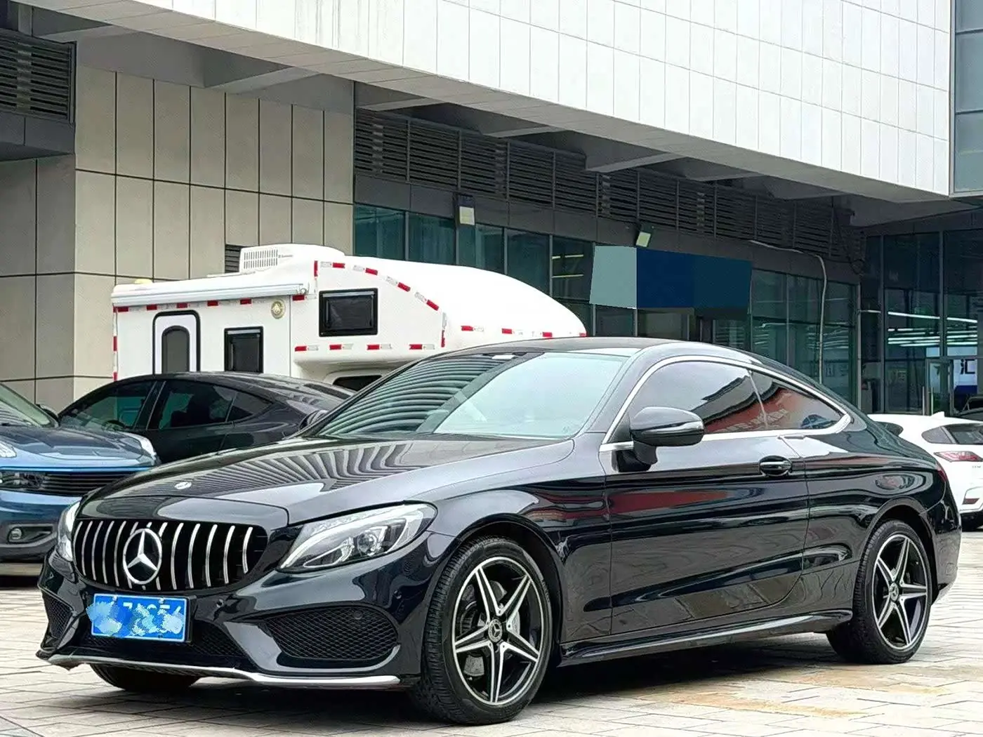 Mercedes-Benz C-Class 2018 — Фото 1/6