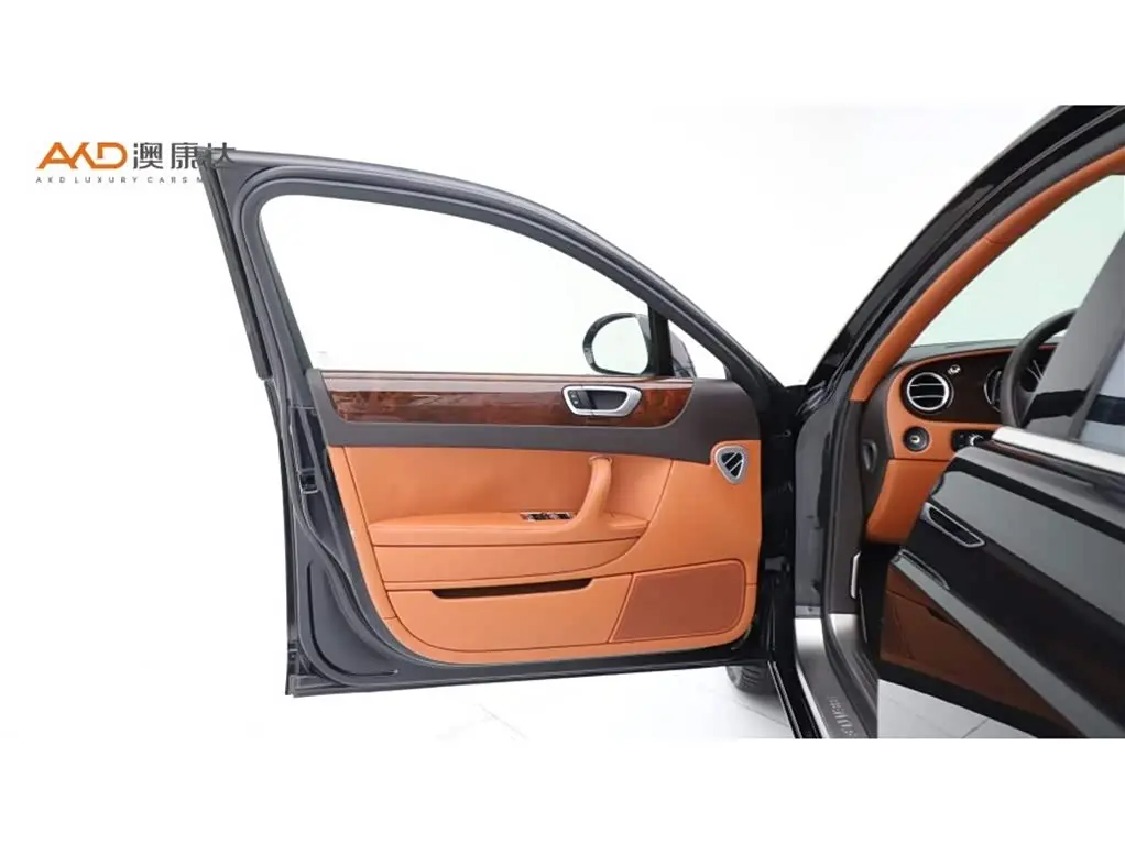 Bentley Flying Spur 2013 — Şəkil 10/10