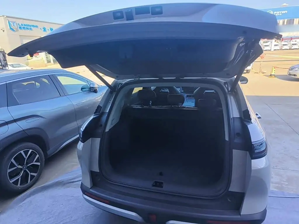 BYD Hai Shi 07 DM-i 2026 — Şəkil 19/20