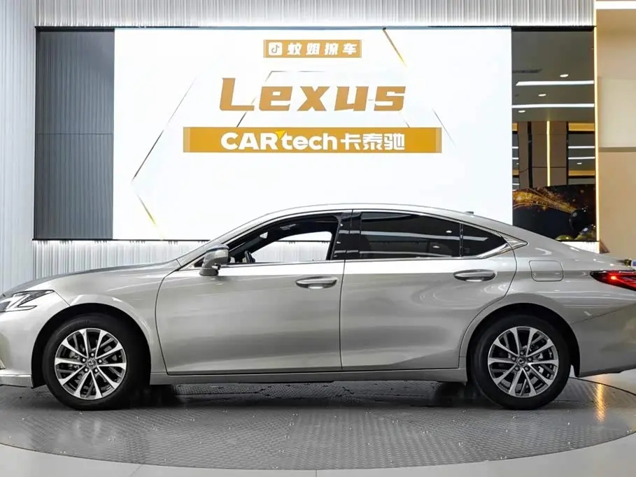 Lexus ES 2025 — Фото 3/20