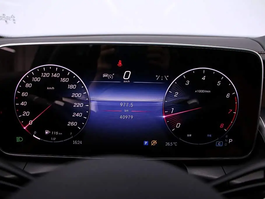 Mercedes-Benz GLC 2024 — Şəkil 6/20