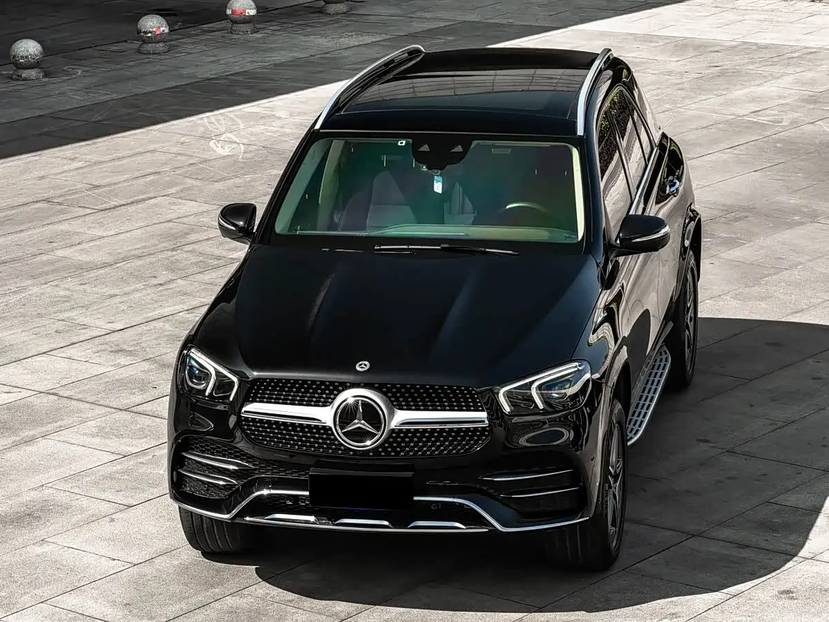 Mercedes-Benz GLE 2022 — Photo 17/20