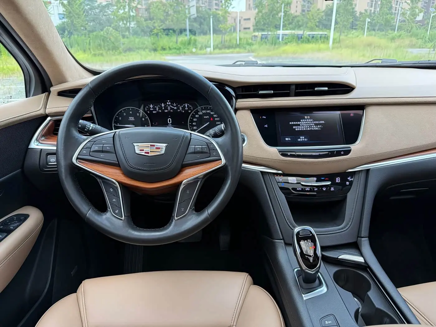 Cadillac XT5 2017 — Фото 5/13
