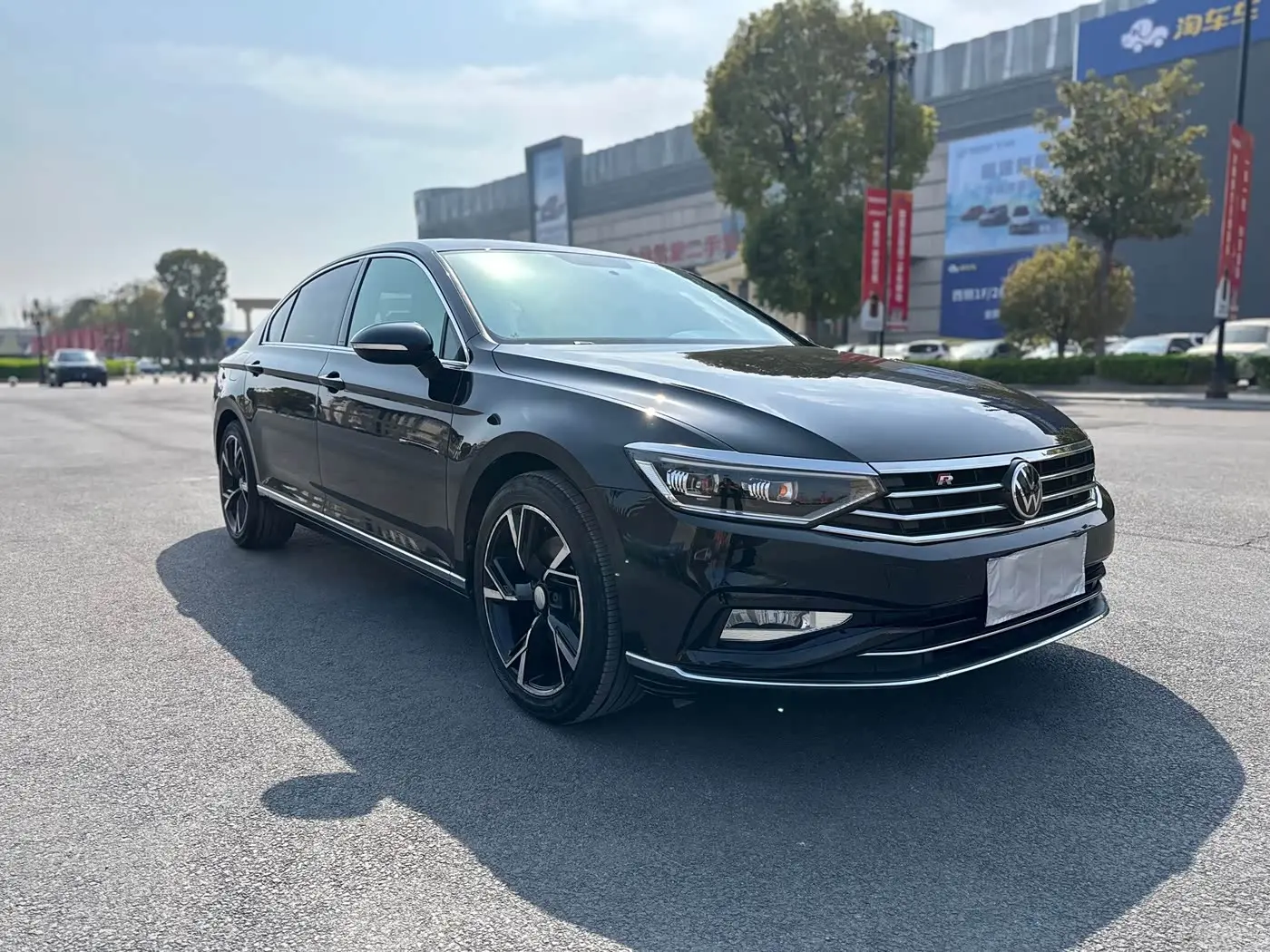 Volkswagen Magotan 2021 — Photo 3/17