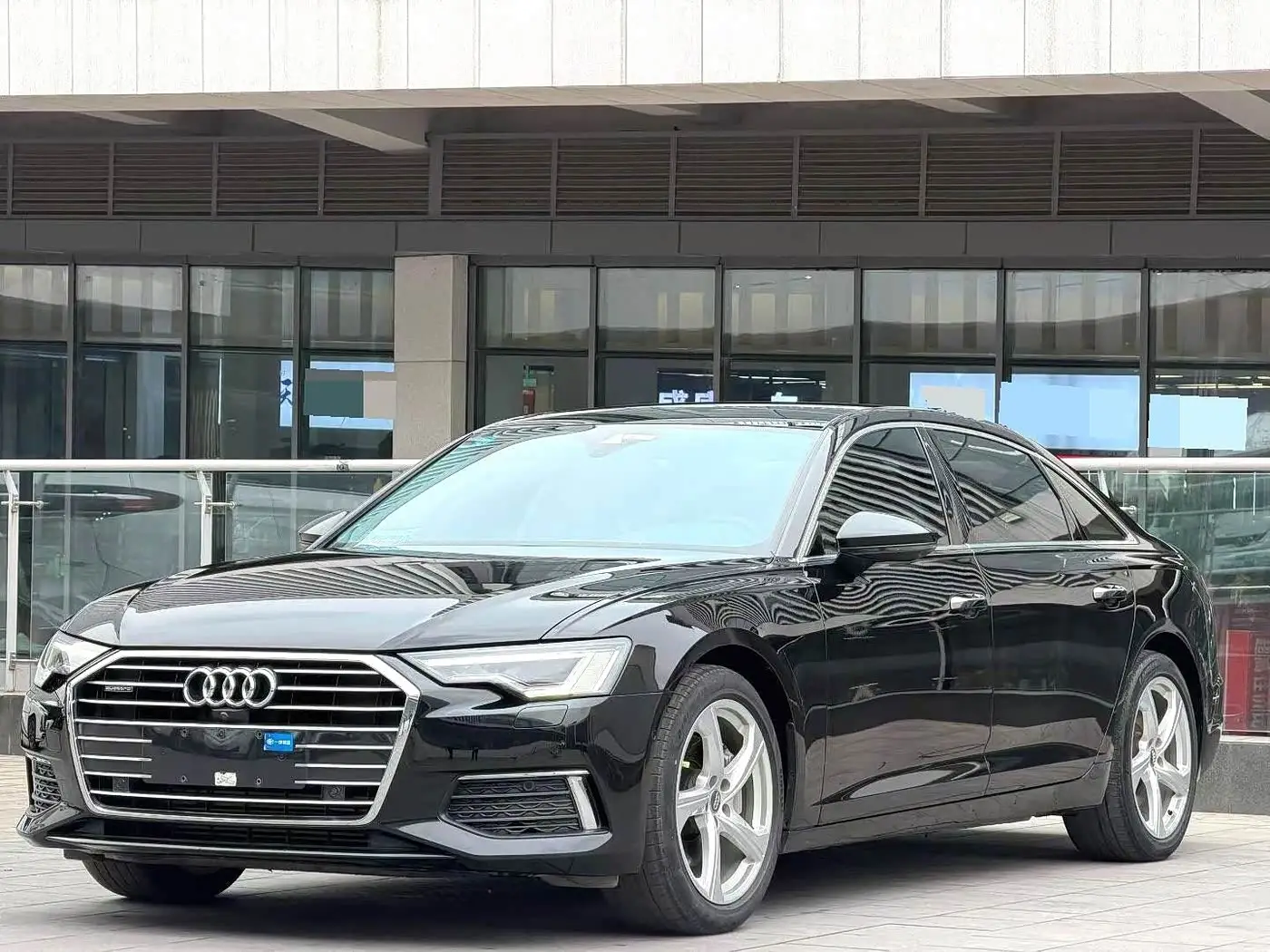 Audi A6L, 2020
