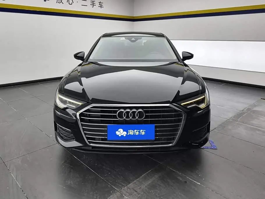 Audi A6L 2020 — Фото 2/16