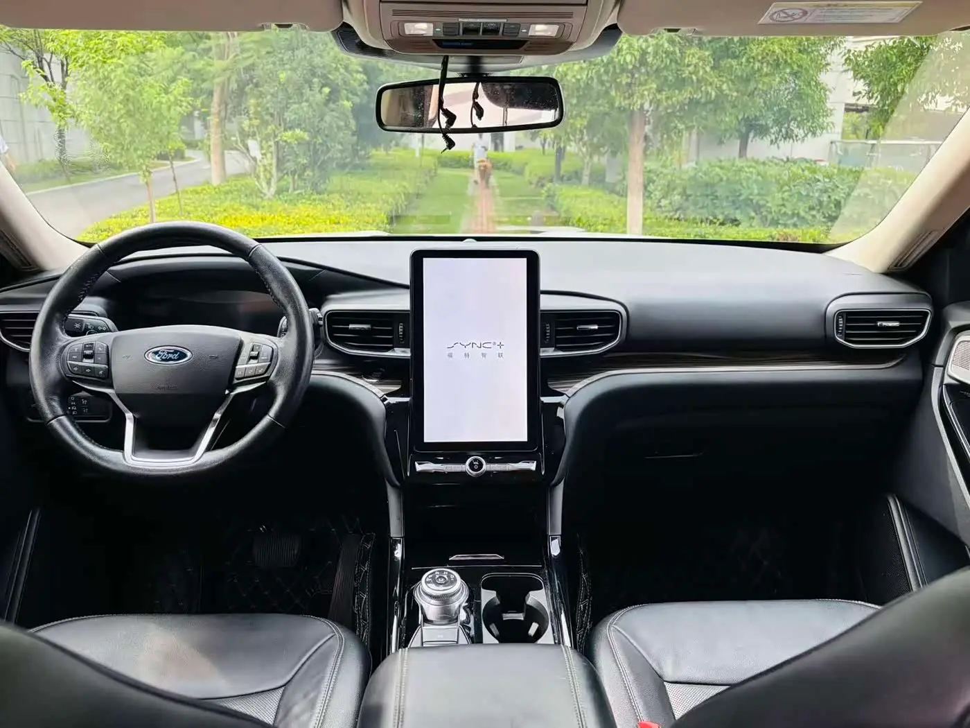 Ford Explorer 2020 — Şəkil 9/12