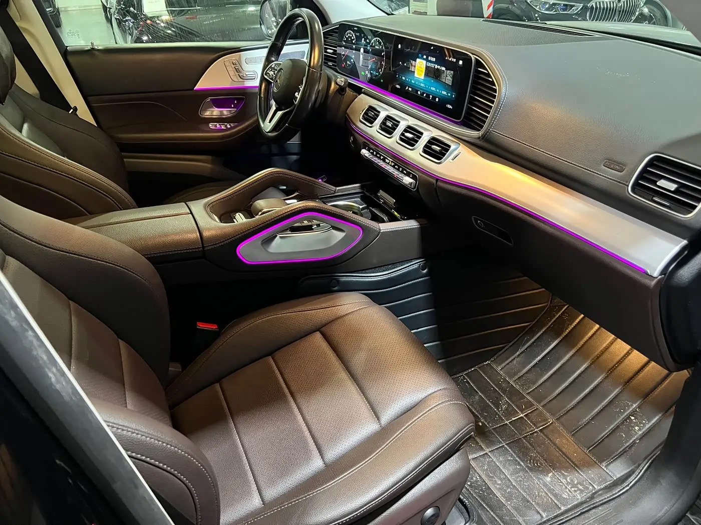 Mercedes-Benz GLS 2021 — Photo 9/9