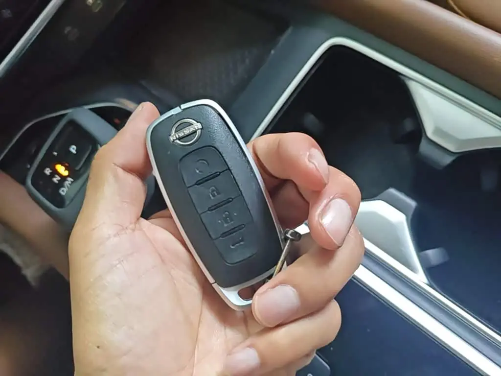 Nissan Terra 2024 — Photo 15/20