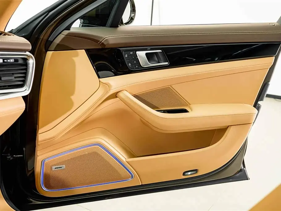 Porsche Panamera 2022 — Фото 16/20