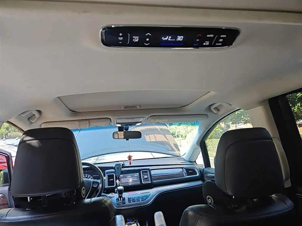 Honda Elysion 2019 — Şəkil 18/20