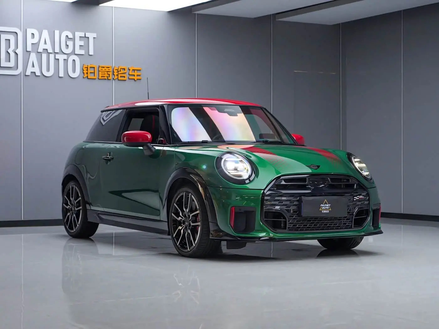 MINI JCW 2025 — Şəkil 2/16