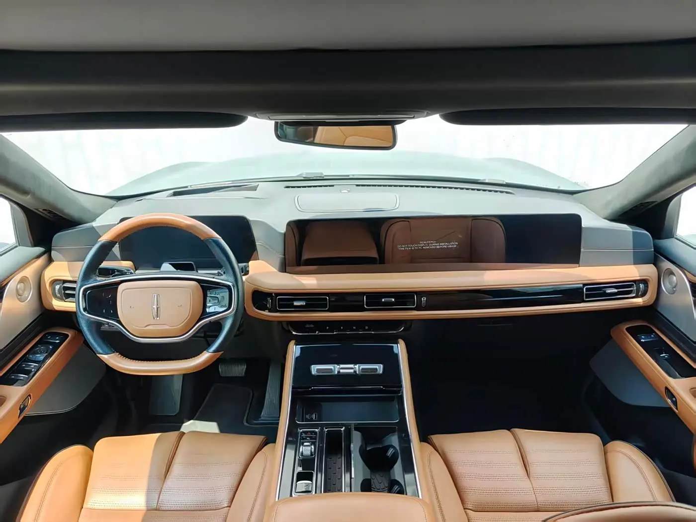 Lincoln Aviator 2026 — Şəkil 6/11