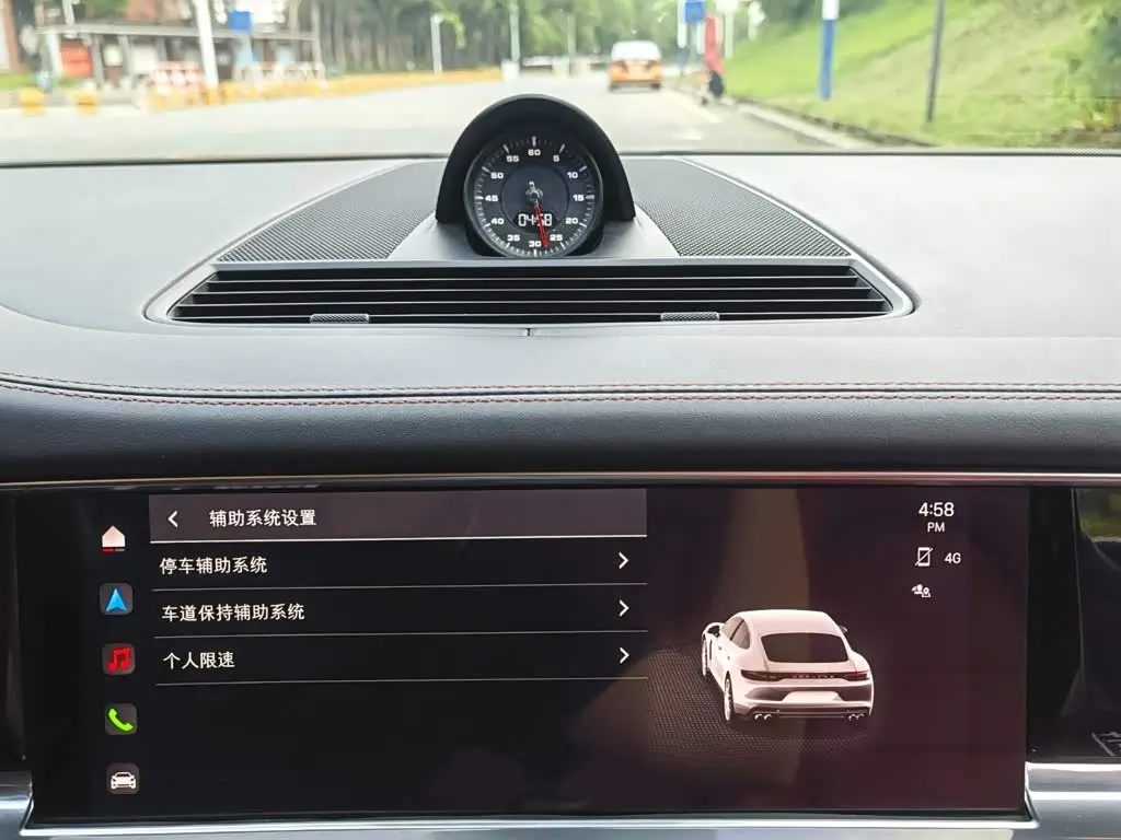 Porsche Panamera 2022 — Photo 20/20
