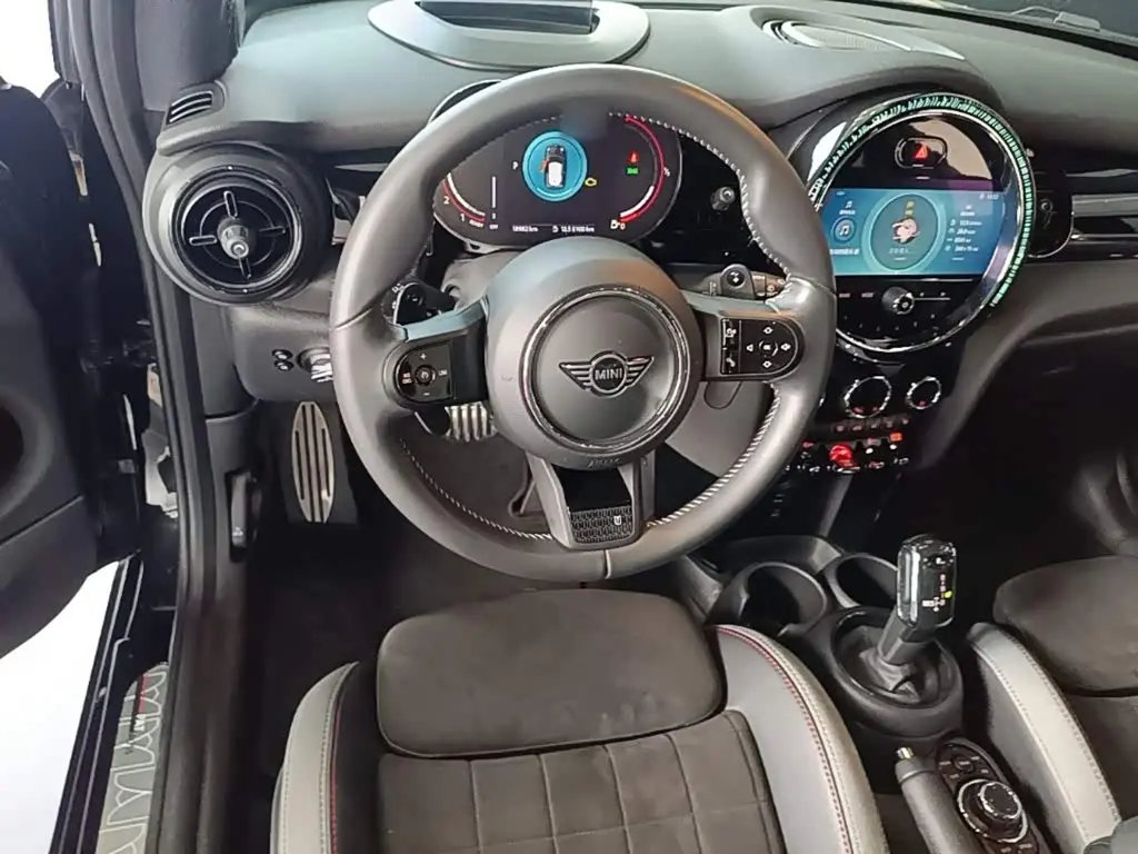 MINI JCW 2023 — Photo 11/20