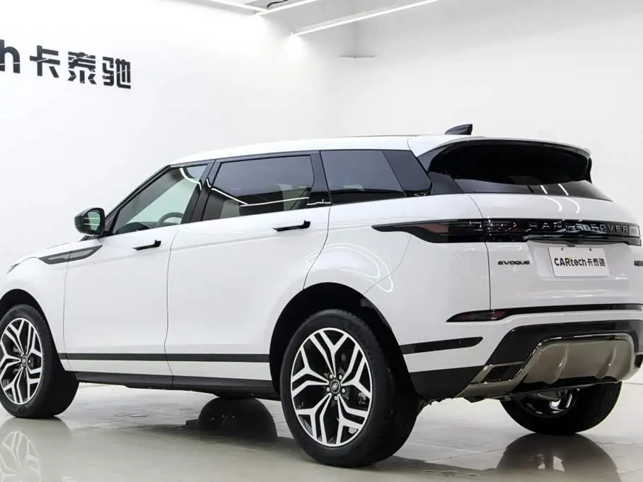 Land Rover Range Rover Evoque 2025 — Photo 8/20