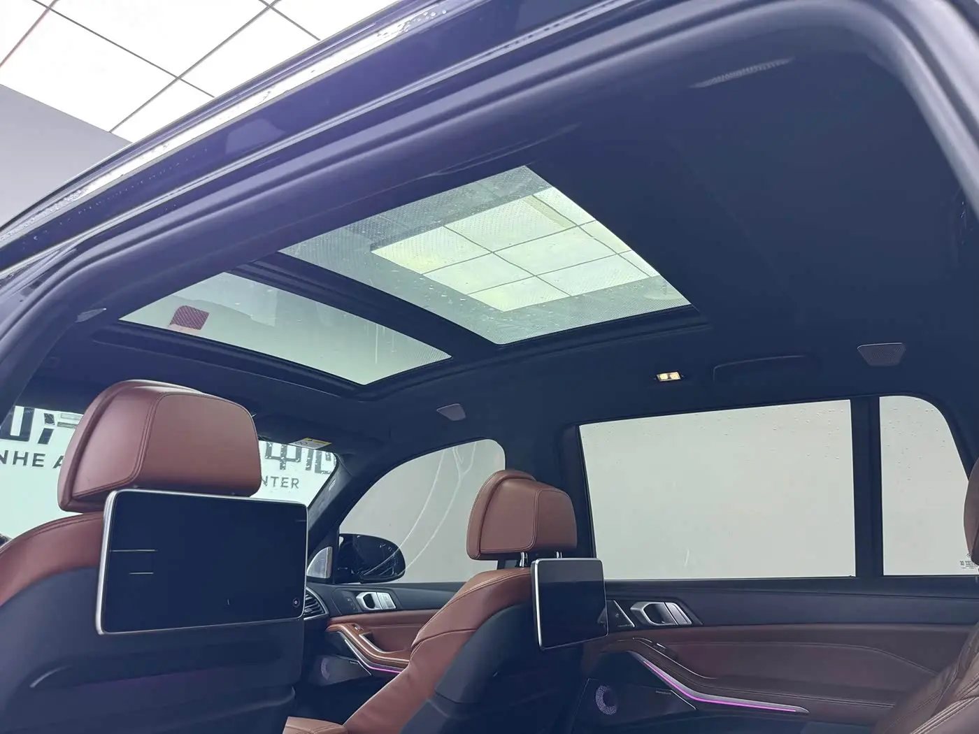 BMW X7 2019 — Photo 9/12