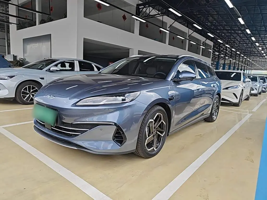 BYD Seal 06 DM-i Touring 2025 — Фото 1/20