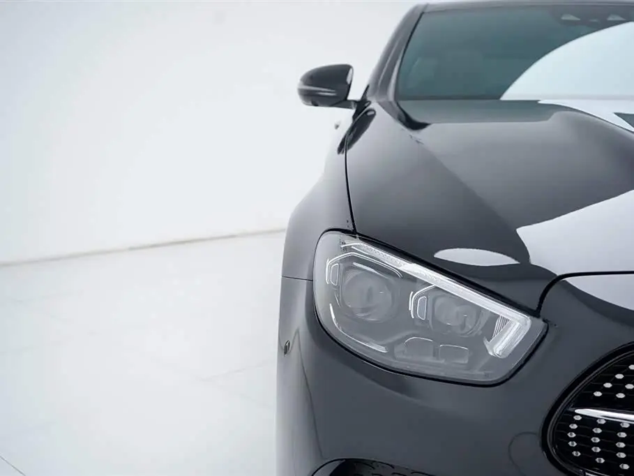 Mercedes-Benz E-Class 2021 — ფოტო 12/20