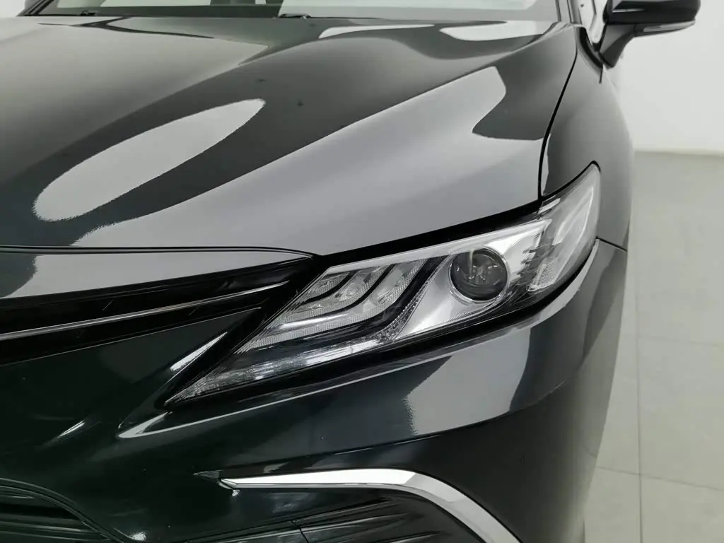 Toyota Camry 2021 — Şəkil 7/20