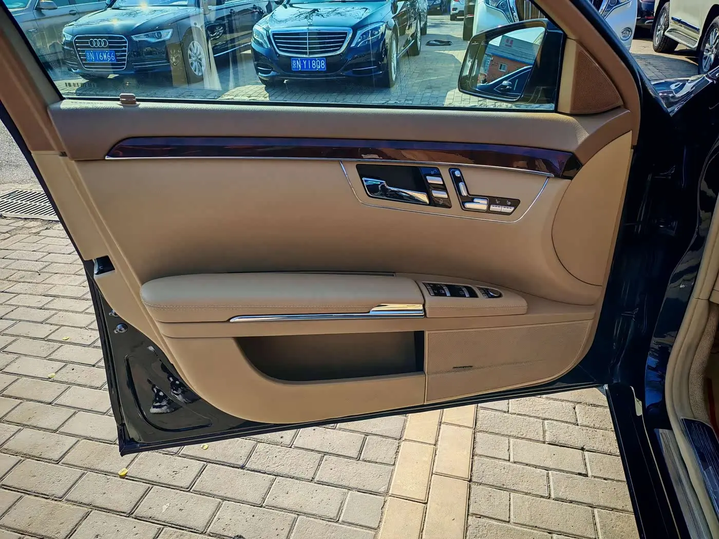 Mercedes-Benz S-Class 2013 — Фото 10/20