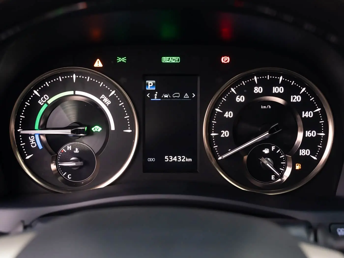 Lexus LM 2021 — Photo 6/19