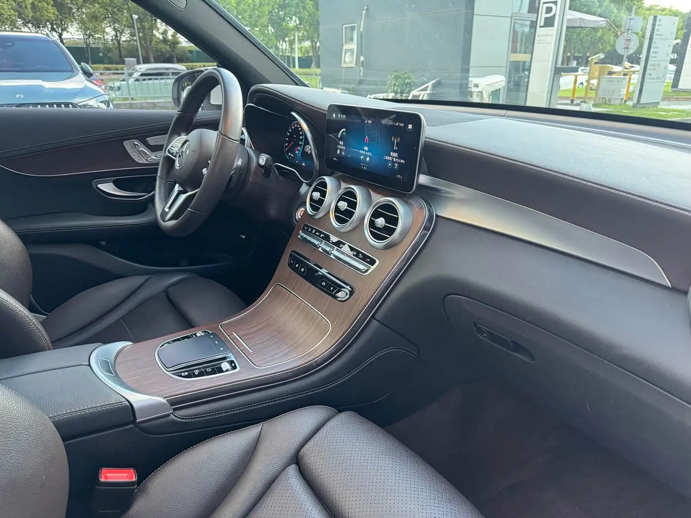 Mercedes-Benz GLC 2021 — Şəkil 14/17