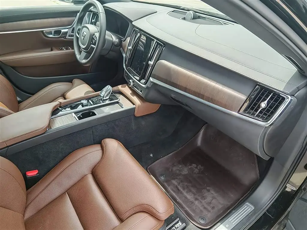Volvo S90 2024 — Photo 20/20