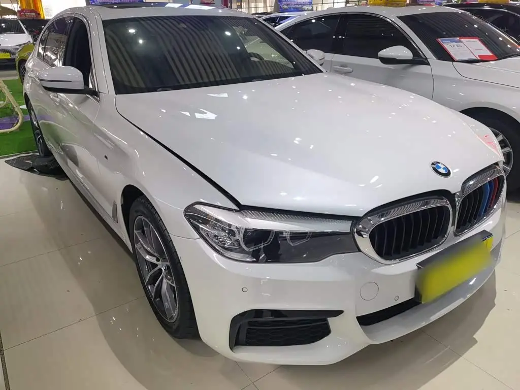 BMW 5 Series 2020 — Photo 4/20