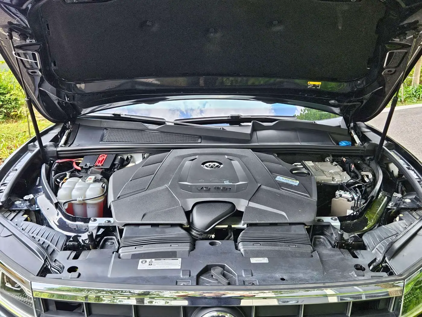 Volkswagen Touareg 2019 — Şəkil 12/20