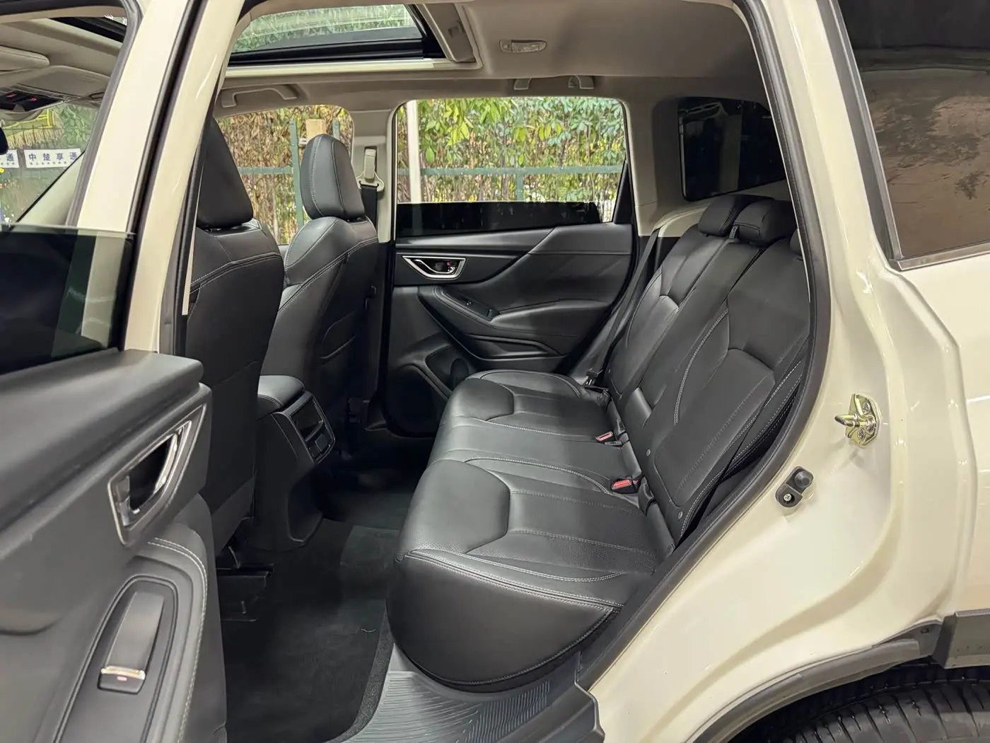 Subaru Forester 2019 — Фото 17/18