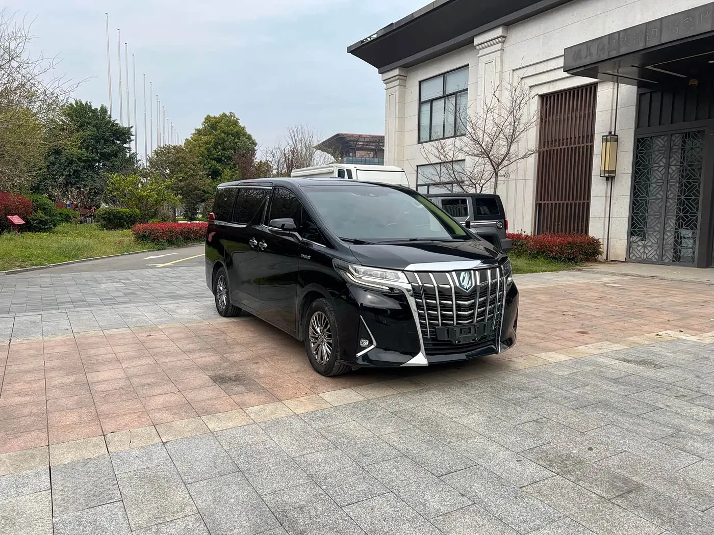 Toyota Alphard 2020 — Şəkil 3/20