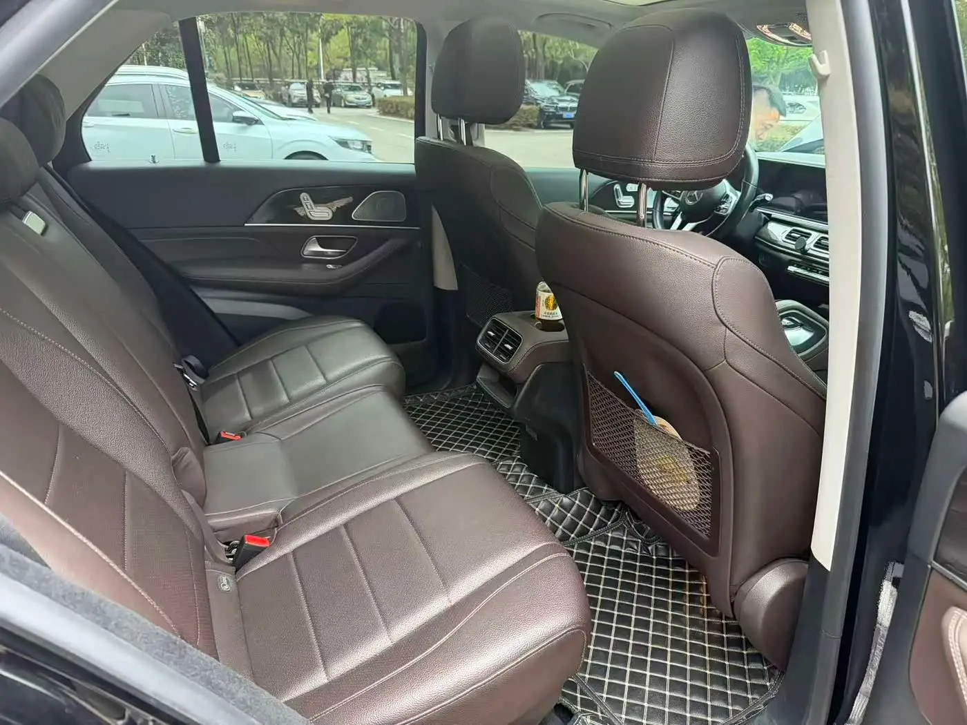 Mercedes-Benz GLE 2021 — Photo 6/11
