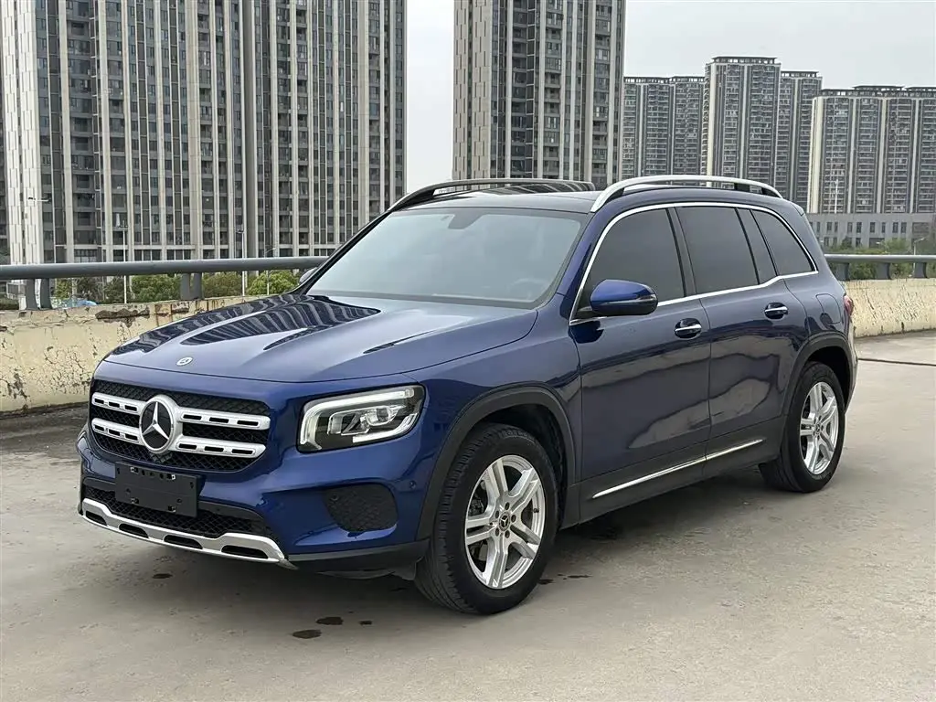 Mercedes-Benz GLB 2021 — Фото 20/20