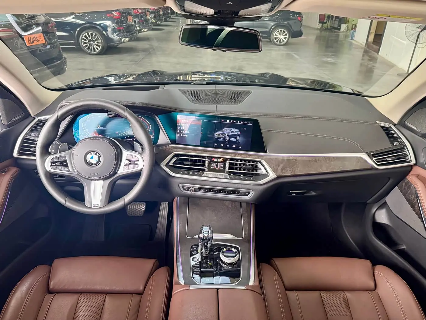 BMW X5 2019 — Фото 6/18